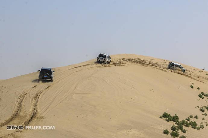 2018款三菱帕杰罗v97试驾,帕杰罗v93v95v97的区别
