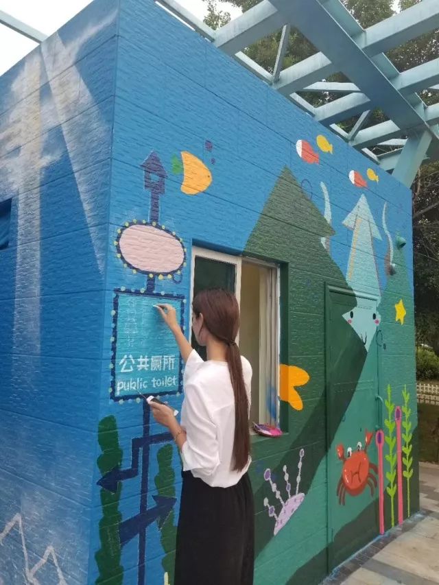 「惊喜」小黄人，机器猫，新升级的福州儿童公园简直萌翻了！快来留下你的涂鸦记忆吧！