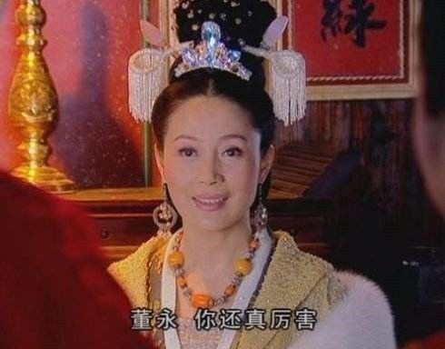 林依晨吃烤地瓜,林依晨烤地瓜