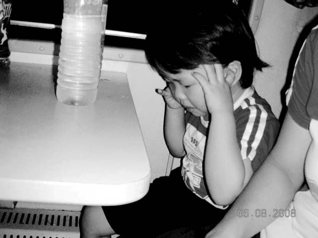 高铁过隧道耳聋,高铁过隧道两耳失聪怎么回事