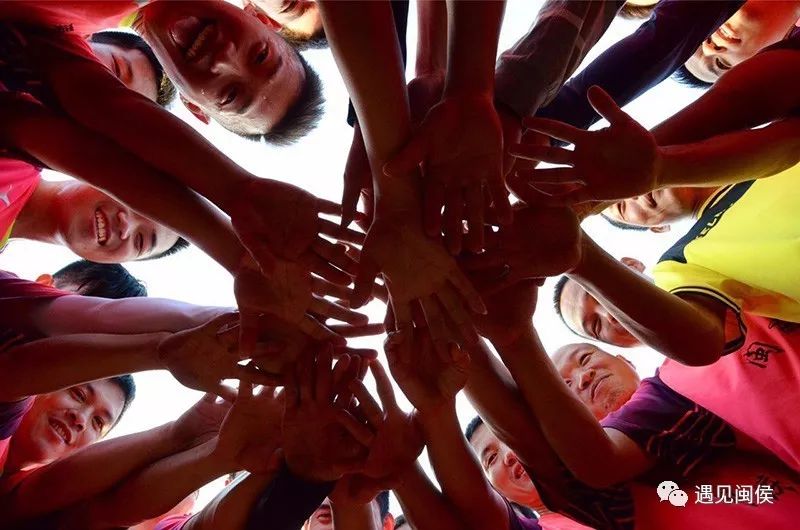 足球、兄弟、热血……闽侯这群“老男孩”告诉你人到中年的正确打开方式