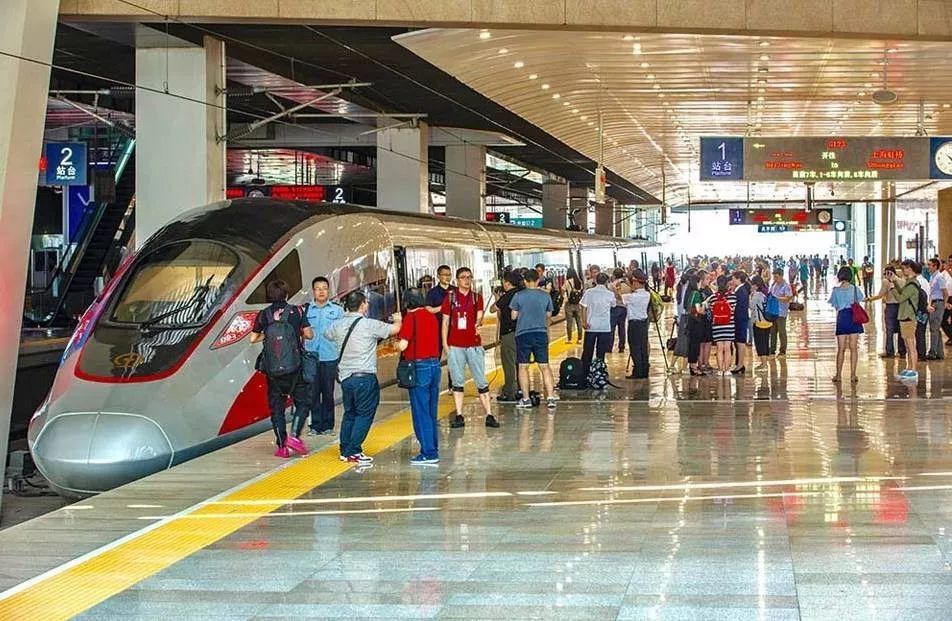 高铁什么时候可以选座,高铁可以自主选座了吗