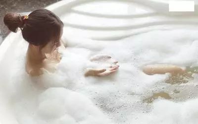 冬天洗澡有讲究谨记这4不要,秋冬洗澡常识大全