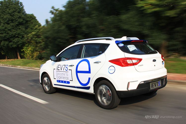 试驾江淮iev,试驾江淮v7