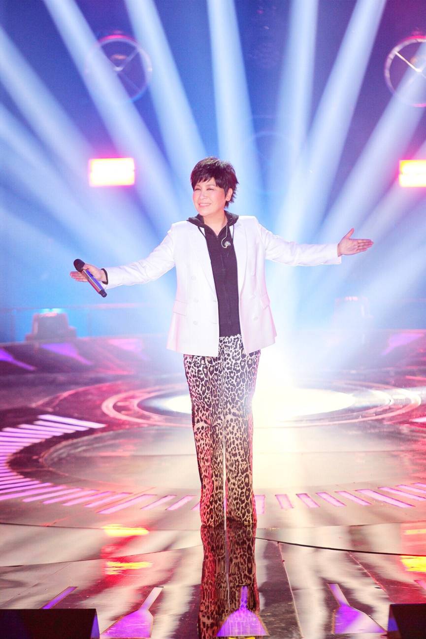 “水手”郑智化泣不成声，“失态”黄小琥上节目认亲