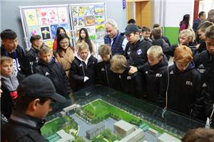 泉城杯校园足球初中组,校园足球遇见强队