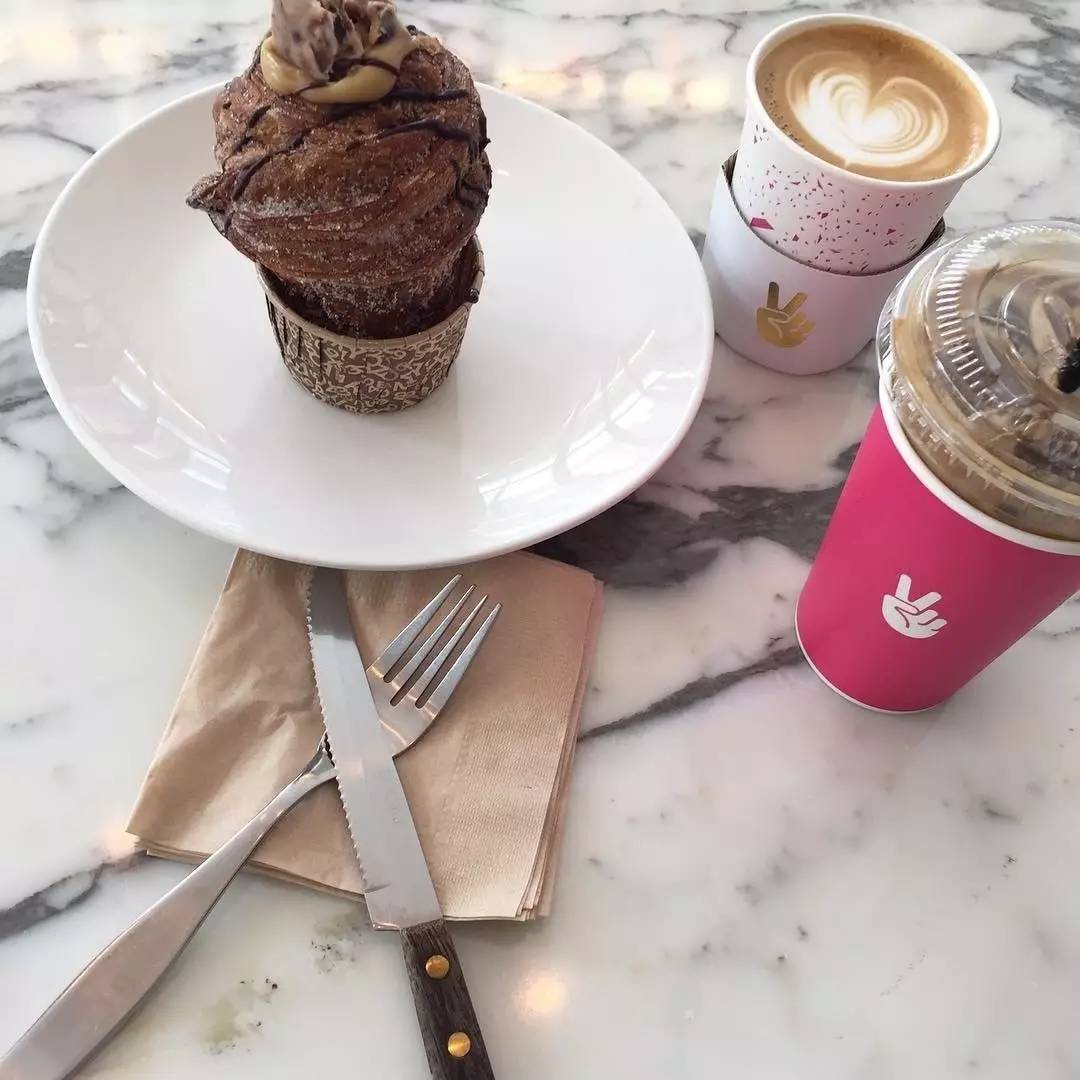 那些爱晒照片的女人,韩国好看的咖啡馆拍照