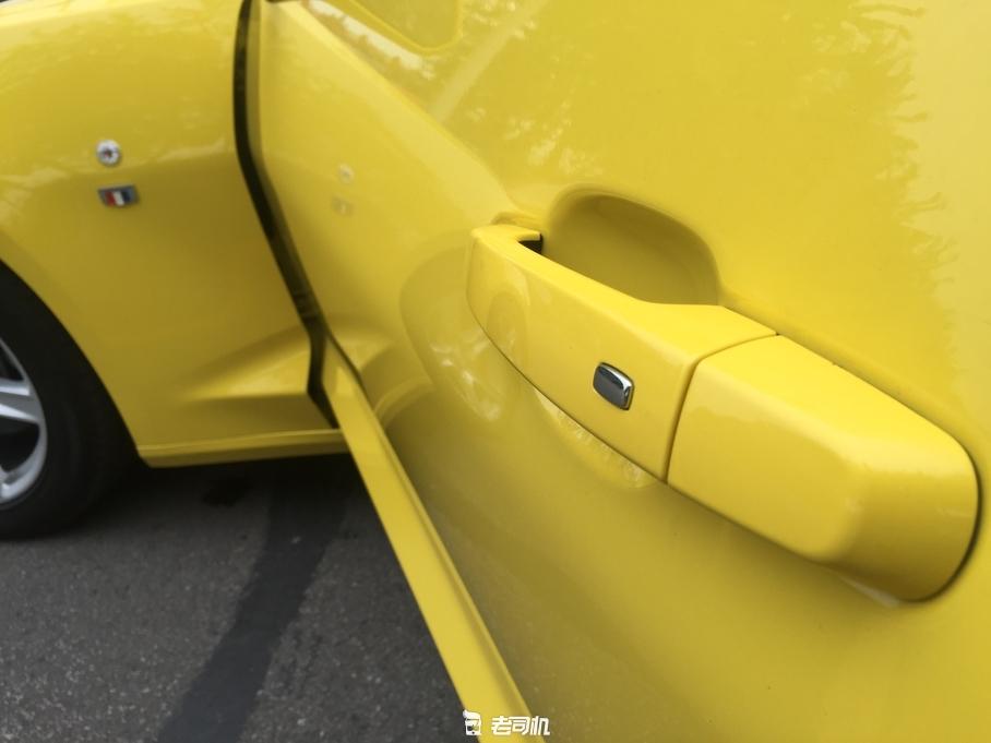 花15万买大黄蜂敞篷,大黄蜂哪年无框车门