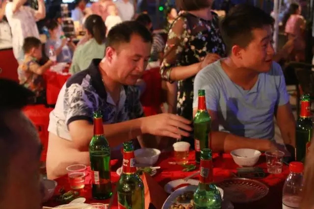 武汉音乐啤酒节,武汉客厅音乐