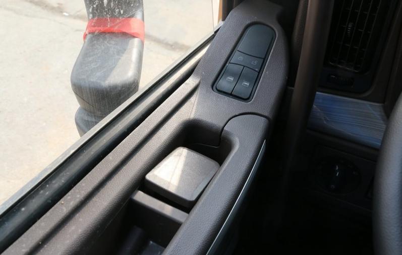 潍柴550马力乘龙h7对比600匹玉柴,乘龙h7潍柴500马力发动机怎么样