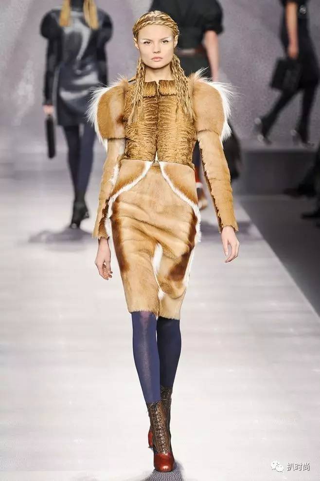 干货！你和设计大神之间，只差一个拼接