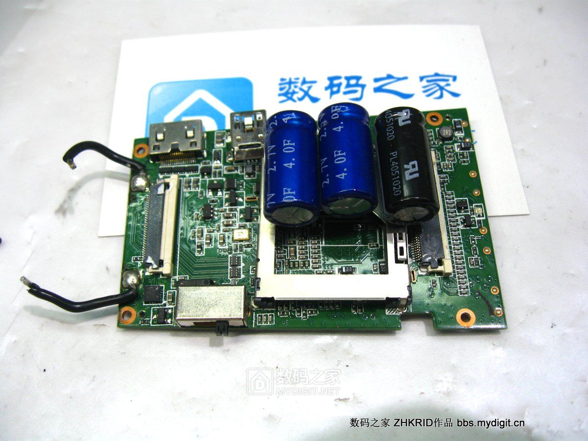 拆解趴趴狗隐藏式行车记录仪,行车记录仪拆解解析