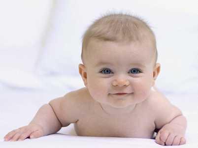 宝宝突然坠落了一下,宝宝从高处摔下来有事吗