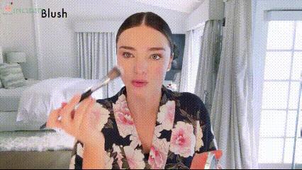 超模米兰达可儿妆容,和姐妹一起化个名媛妆