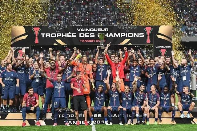 10分钟换U23的中超,还有一个人留住了中国足球的希望!