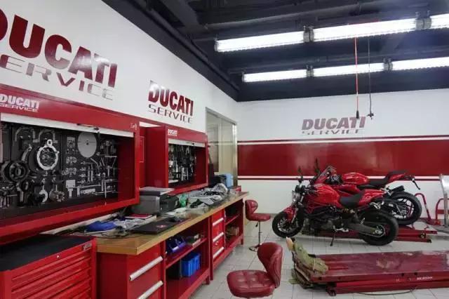 杜卡迪multistrada950坐姿,杜卡迪multistrada报价