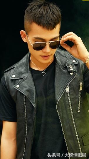 建军大业最受欢迎的角色,建军大业中演的最好的都是谁