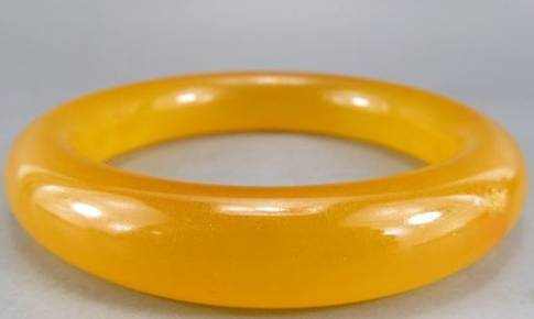 如何找到有缘的翡翠,翡翠一鹿有你适合什么人戴