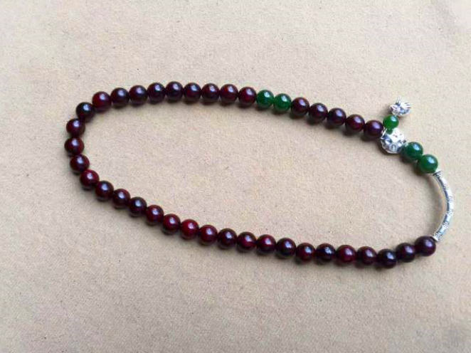 手串太松补救方法视频,长手串怎么调紧