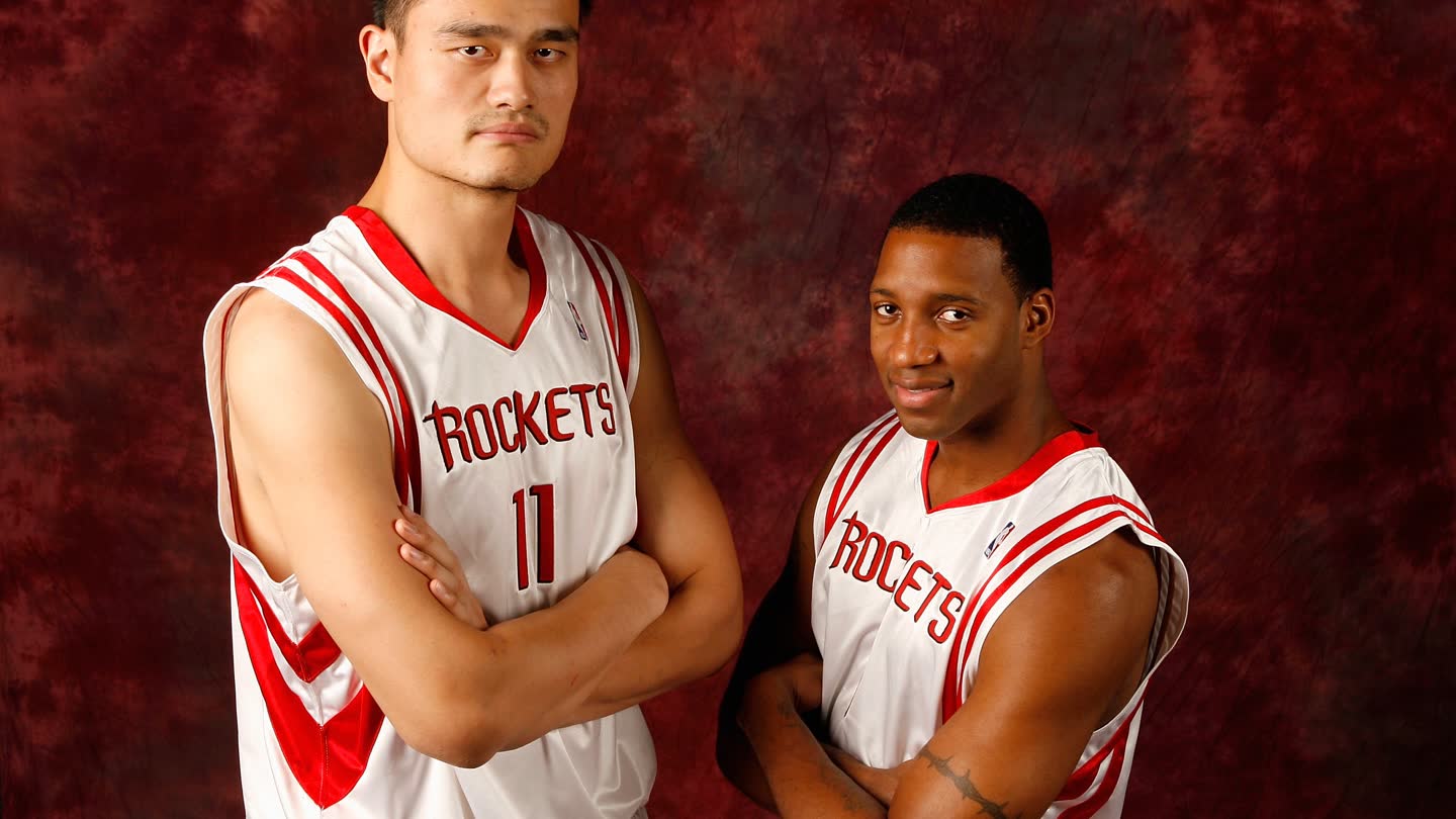 NFL贵为北美第一职业联赛，影响力远超NBA，为什么球员工资却比NBA少那么多？