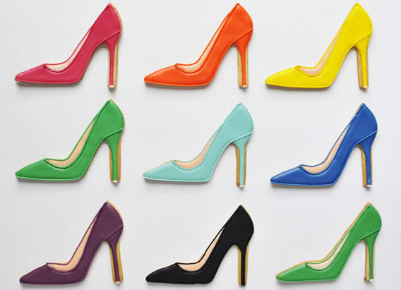 穿高跟鞋脚趾头磨的老茧怎么去除,新高跟鞋磨脚怎么办小窍门