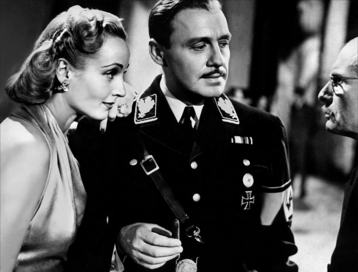 好莱坞大片喜剧电影推荐,好莱坞经典喜剧电影排行榜前十