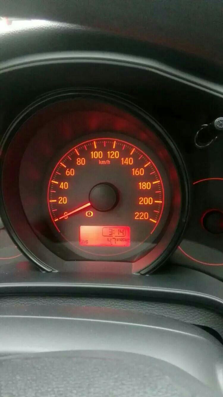 人生第一辆车飞度适合吗,20万公里的手动挡飞度