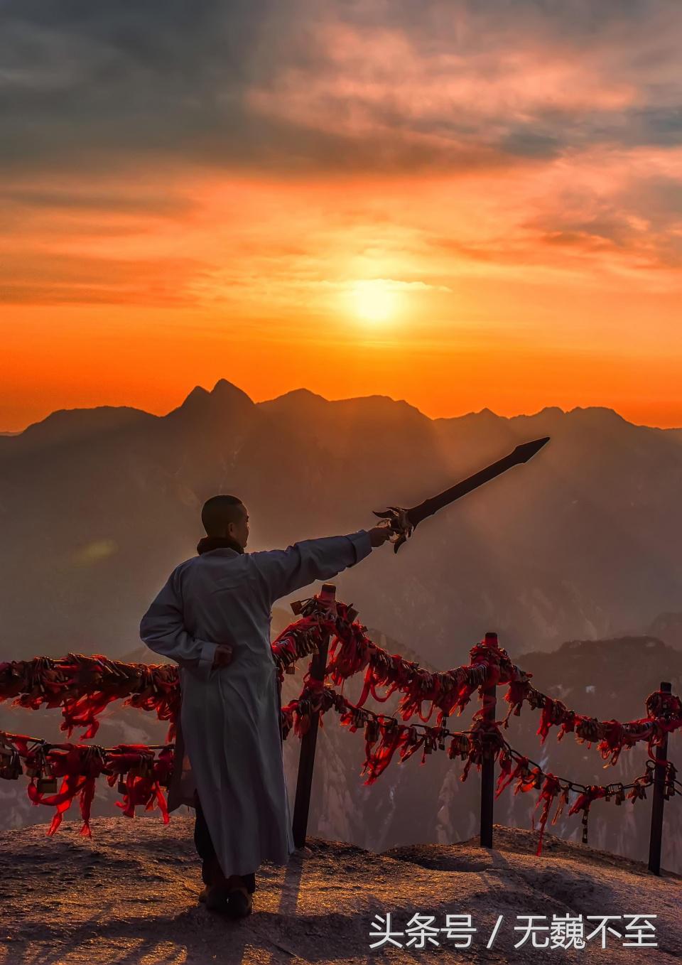 长空栈道走华山,一个人爬华山怎样玩长空栈道