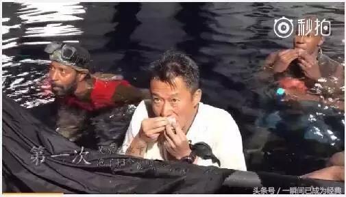 战狼2最经典,战狼2男人就应该这样玩刀