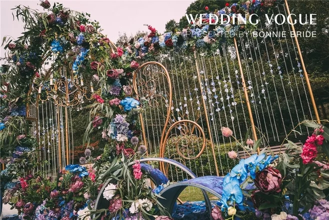 户外婚礼场景布置效果图,红色系婚礼户外布置场景