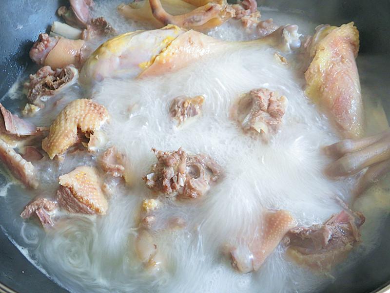 鸭子怎么处理肉才嫩,什么方法能让鸭子多吃料