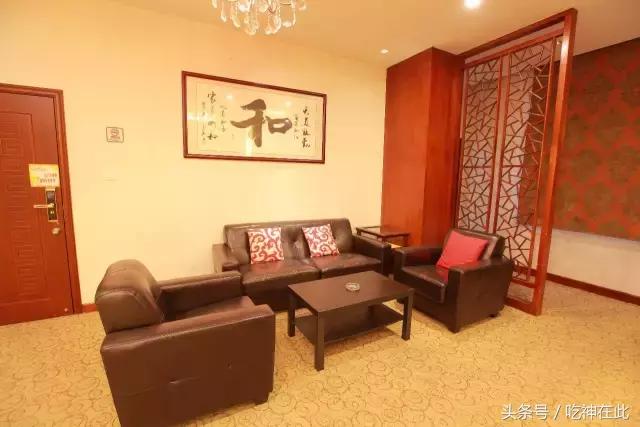 长洲岛竟有座半山望江恐龙主题酒店！吃住玩样样齐！