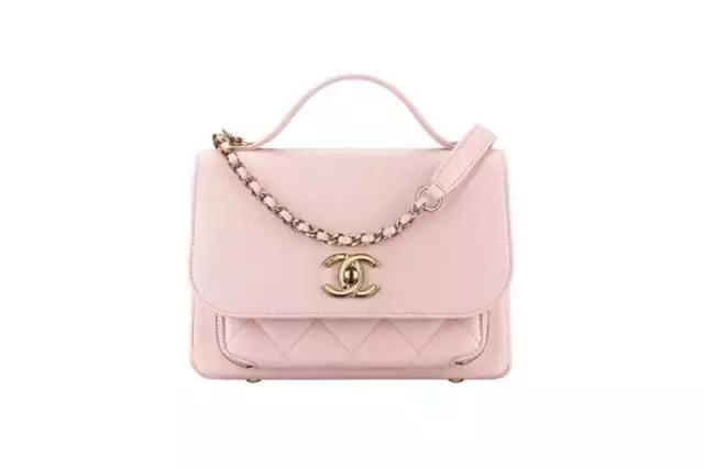 猎新日更｜FENDI、Chloe、Chanel早秋最新包！“包”治百病！