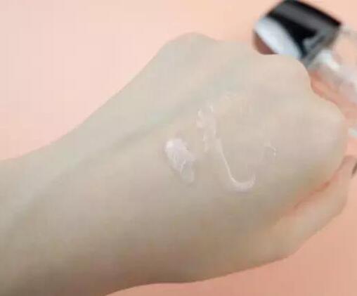 隔离和妆前乳对比,隔离和妆前乳科普