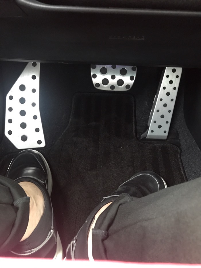 雷克萨斯rx200t哪个版本实惠,雷克萨斯rx200t加不上油