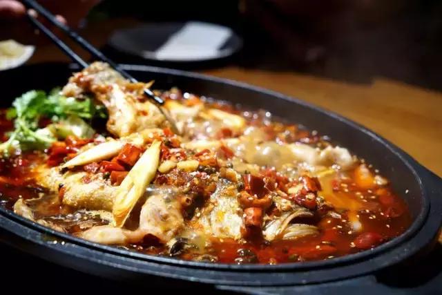 鑸屽皷涓婄殑鍗楅棬,鑸屽皷涓婄殑鍗楅棬缇庨鍥㈣喘