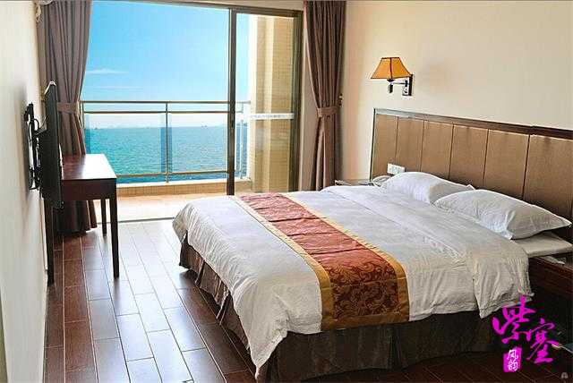 紫塞明珠乌兰布统云玉农家院,乌兰布统公主湖农家院