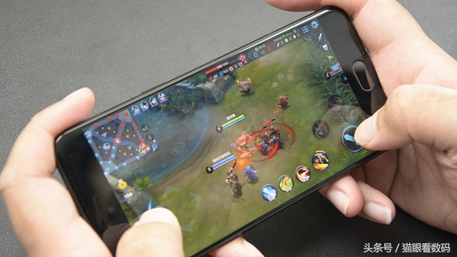 入手一加5效果如何,一加手机5的性能怎么样