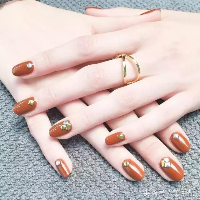 真人美甲款式视频,真实试色美甲