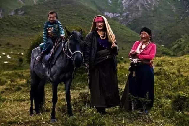 这或是世上最大的谜团藏民居然是这样给娃取名字的