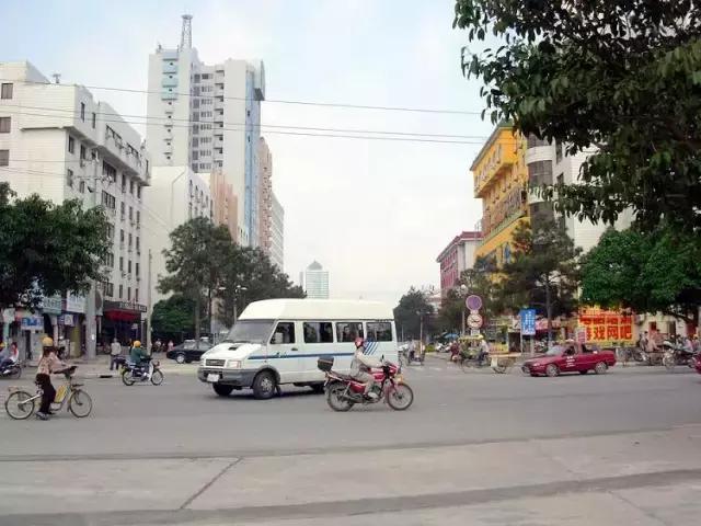 一个时代的终结！回顾北海长青路30年……