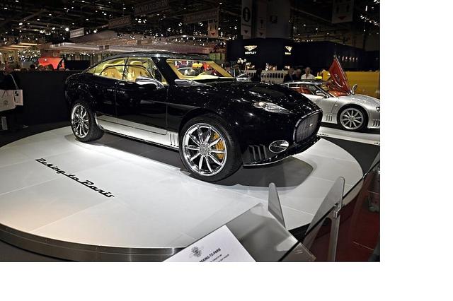 世界十大豪华霸气越野车,世爵D12车型