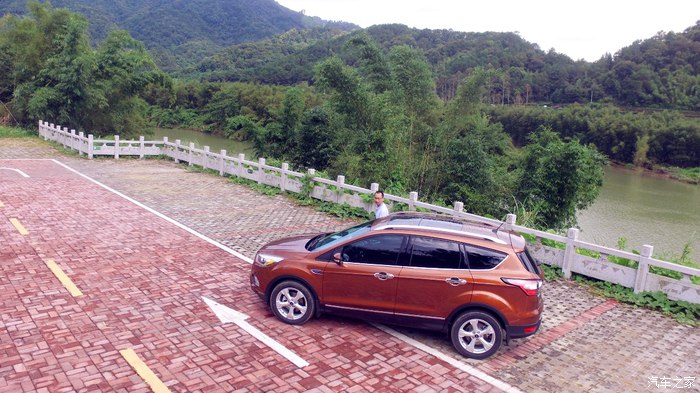 福特翼虎1.6两驱上路实测,新福特翼虎无尽之旅探索冬日秘境