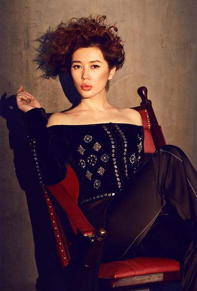 余男为什么帮吴京拍战狼,战狼吴京余男完整视频