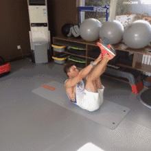 你虐腹姿势这么撩,另一半怎么受得了!