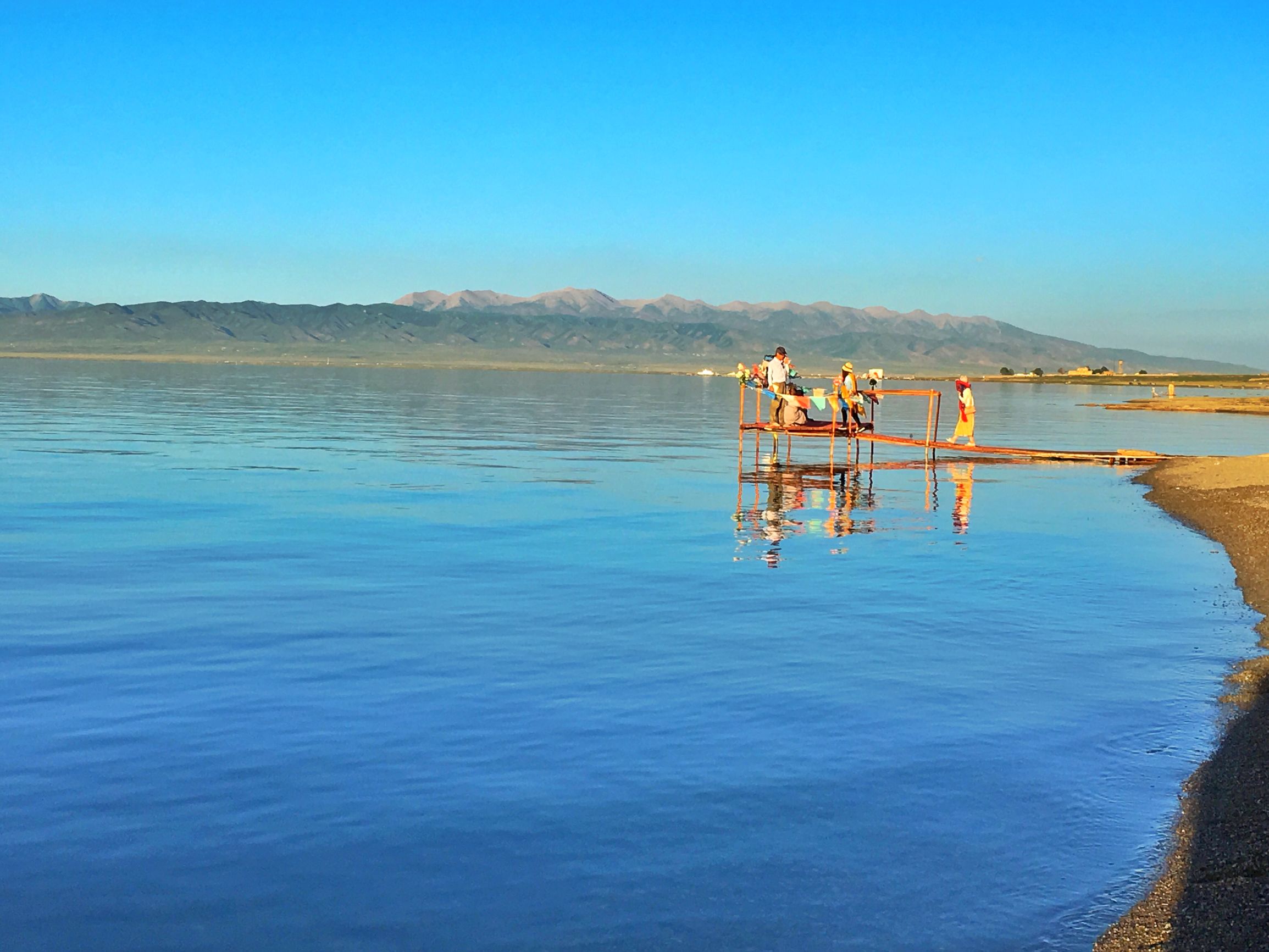 深邃的蓝,梦幻的蓝,是我的青海我的湖