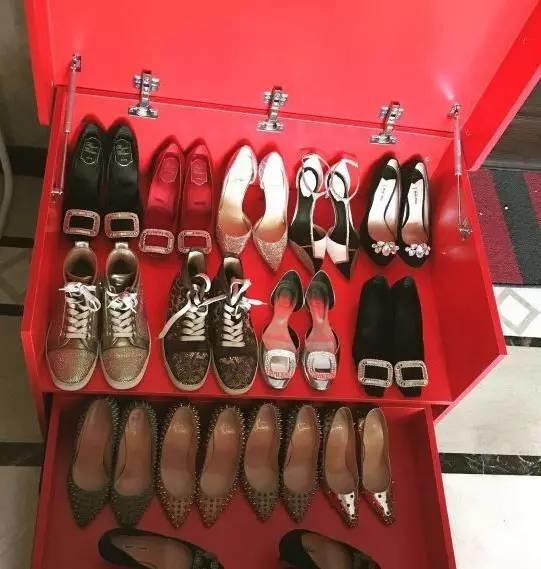 女生到底要有多少双RV、JIMMCHOO鞋才能满足啊？