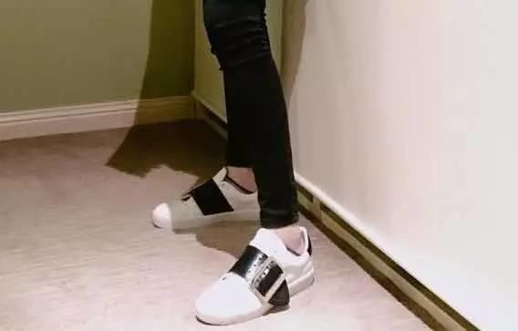 女生到底要有多少双RV、JIMMCHOO鞋才能满足啊？