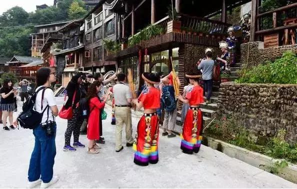 苗族和犹太人,苗族一个神秘且色彩斑斓的民族