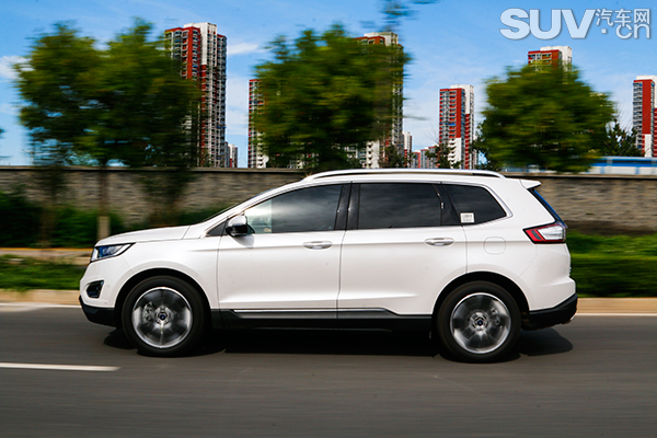 试驾福特锐界混动版5座,长安福特锐界2017四驱suv